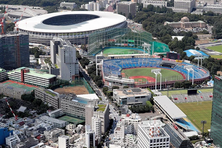 หลายพันคนลงนามในคำร้องเพื่อรักษาสนามกีฬา 'ศักดิ์สิทธิ์' ในญี่ปุ่นที่รูธเคยเล่น